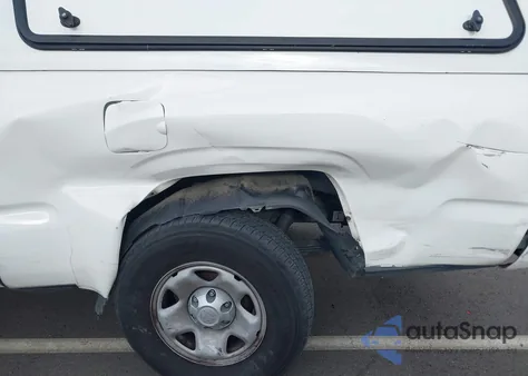 2022 Toyota Tacoma Sr from USA, damaged, VIN 3TYRX5GN7NT046581